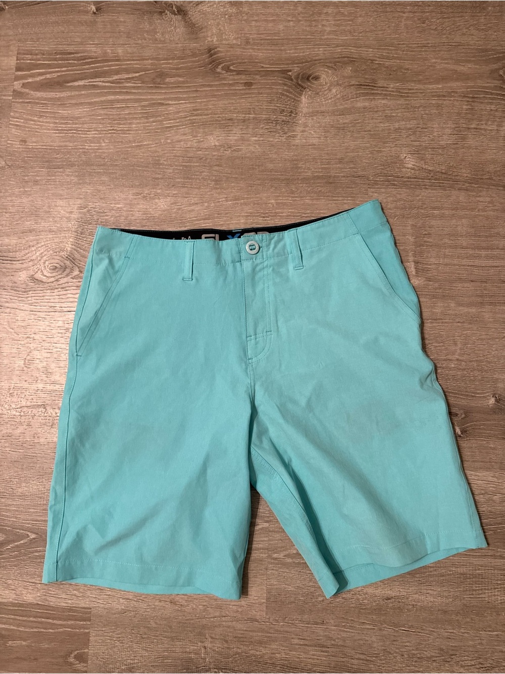 Salt Life Men's Aqua Flat Front Shorts